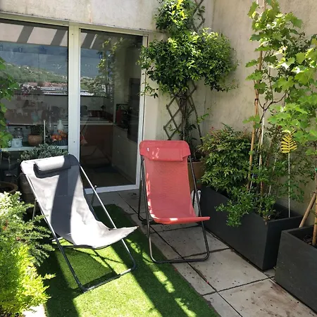 73m2 2 Parking Vue Appartement